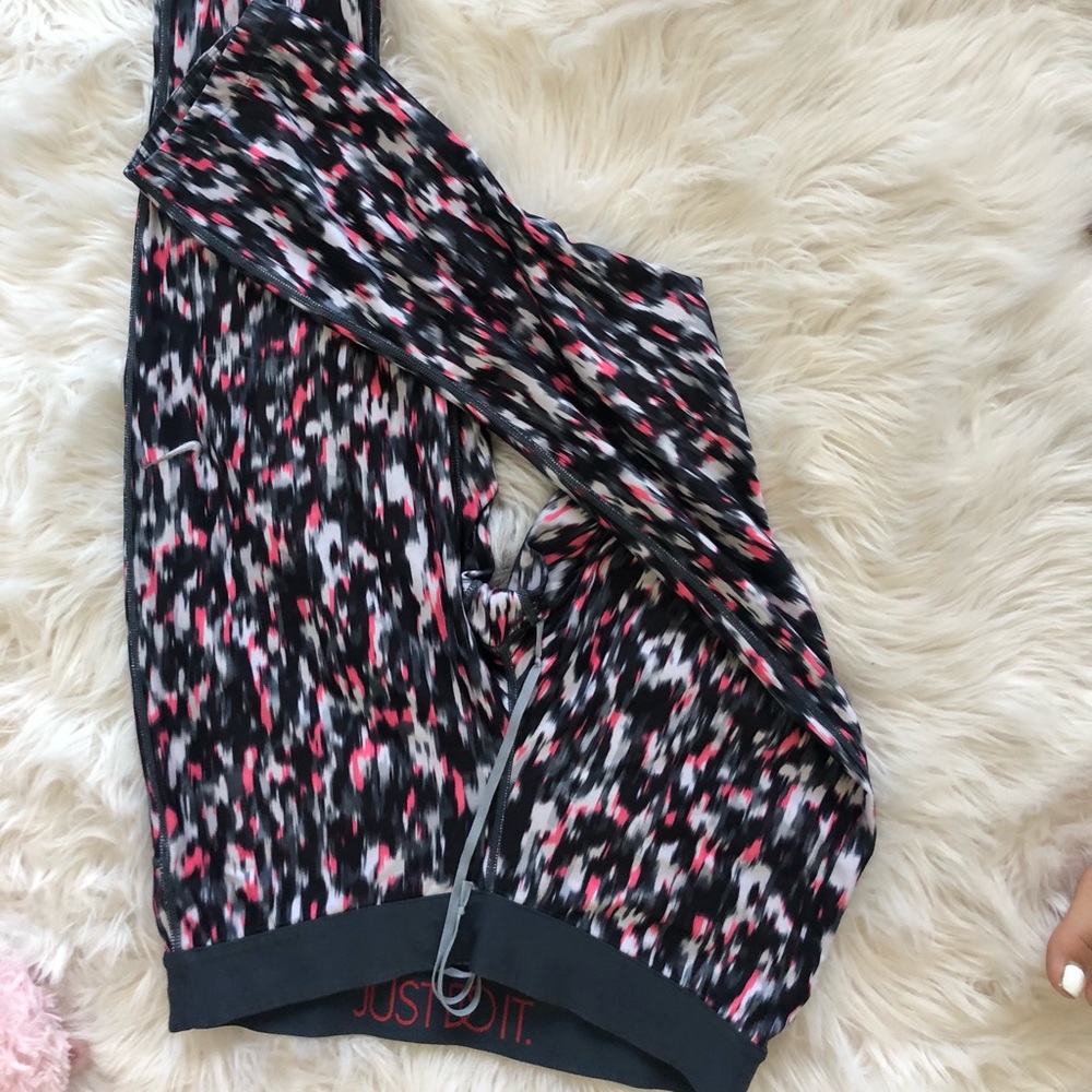 Nike leggings